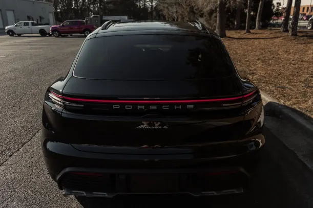 اليوسيكي كازينو تطبيق أندرويد/آي أو إس